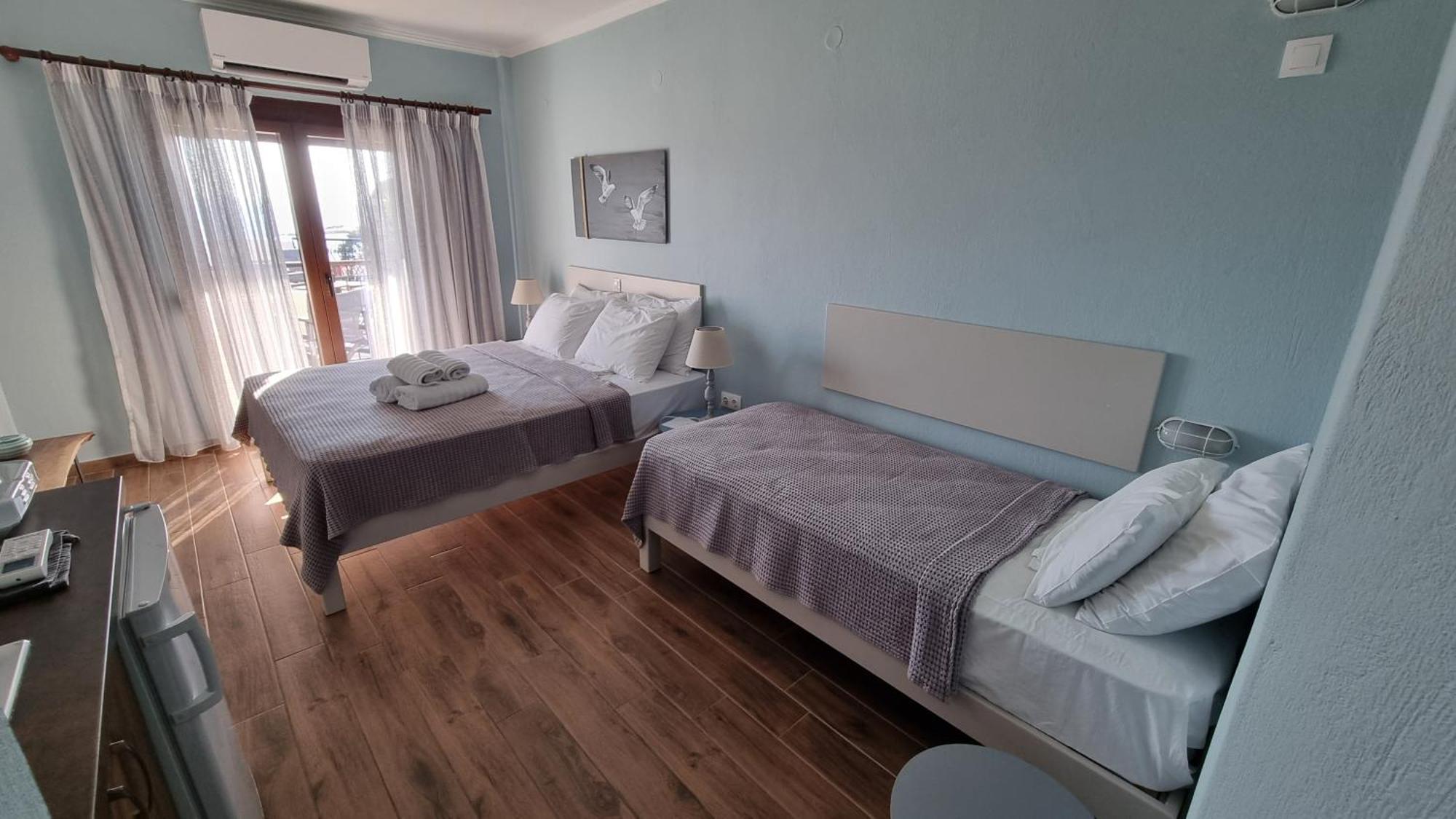 Aria'S House Studios & Apartments Neos Marmaras Rum bild